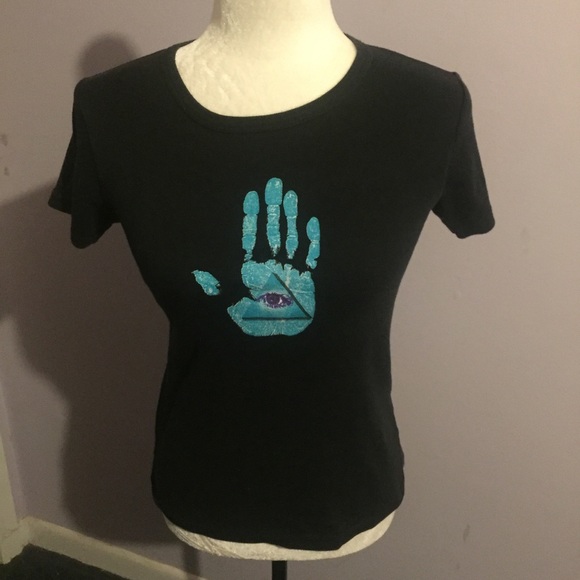 no sweat apparel Tops - Graphic tee